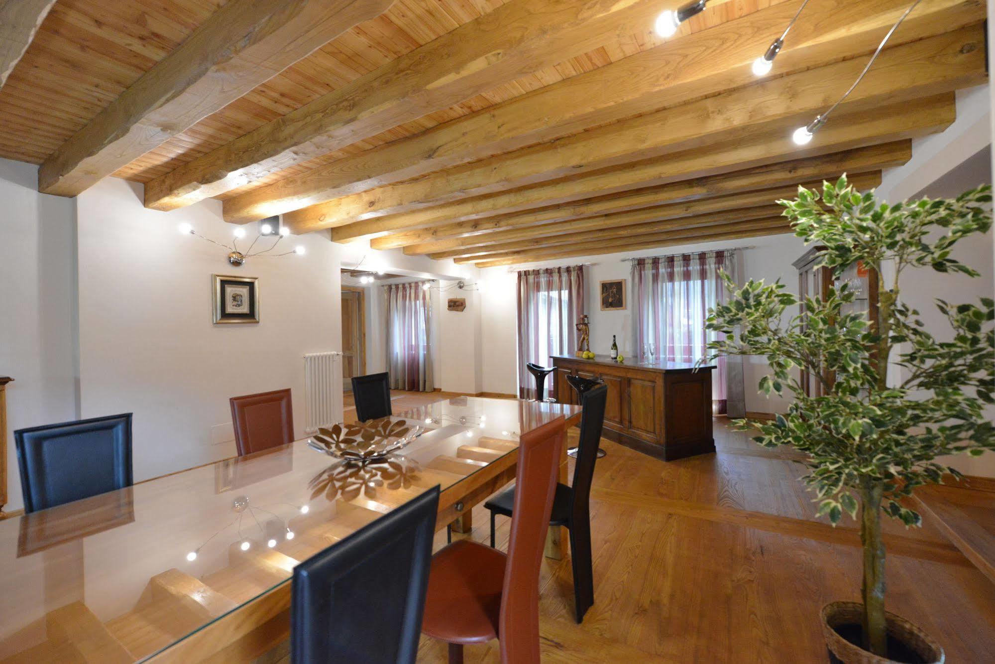 Au Berceau Du Bien-Etre Villa Chambave Dış mekan fotoğraf