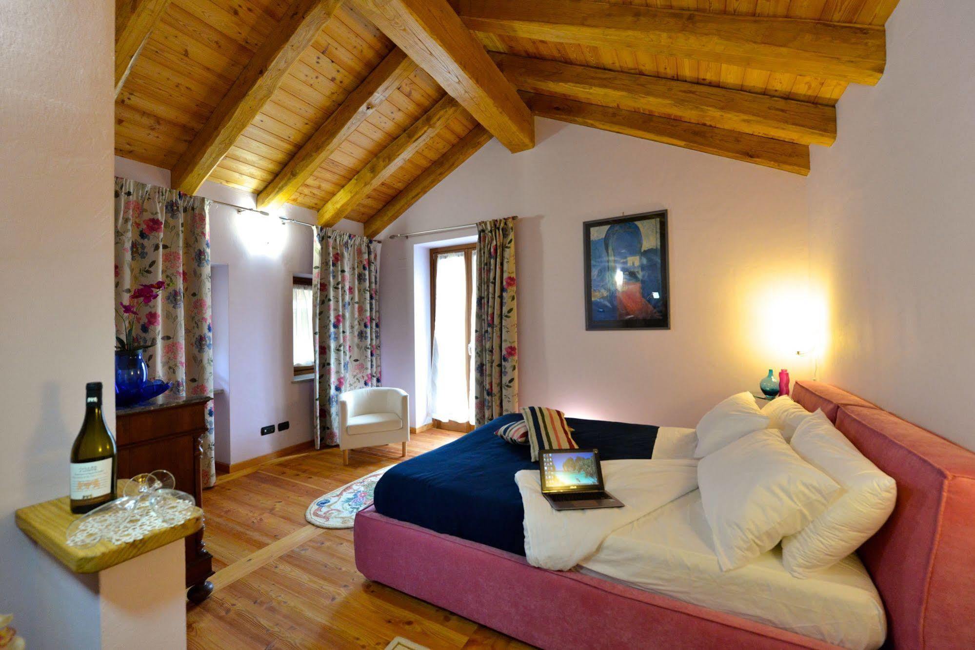Au Berceau Du Bien-Etre Villa Chambave Dış mekan fotoğraf